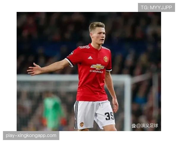 曼联替补席深度优势明显，齐尔克泽乌加特待命出击