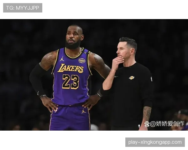 湖人遭遇三连败排名下滑,关键球处理成球队近期短板 湖人遭遇三连败排名下滑,关键球处理成球队近期短板